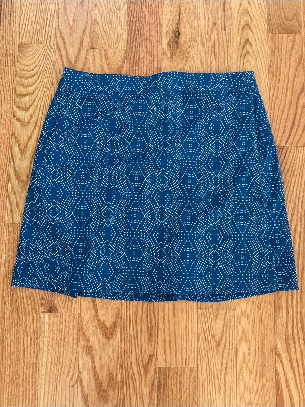 Rip Skirt Teal Blue Patterned Skirt EUC Size L